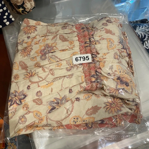 Valiante Floral Cream and Pink Mini Dress - Picture 12 of 12